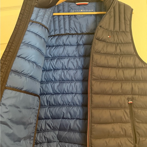 Tommy Hilfiger Dark Blue Quilted Vest - Picture 2 of 5